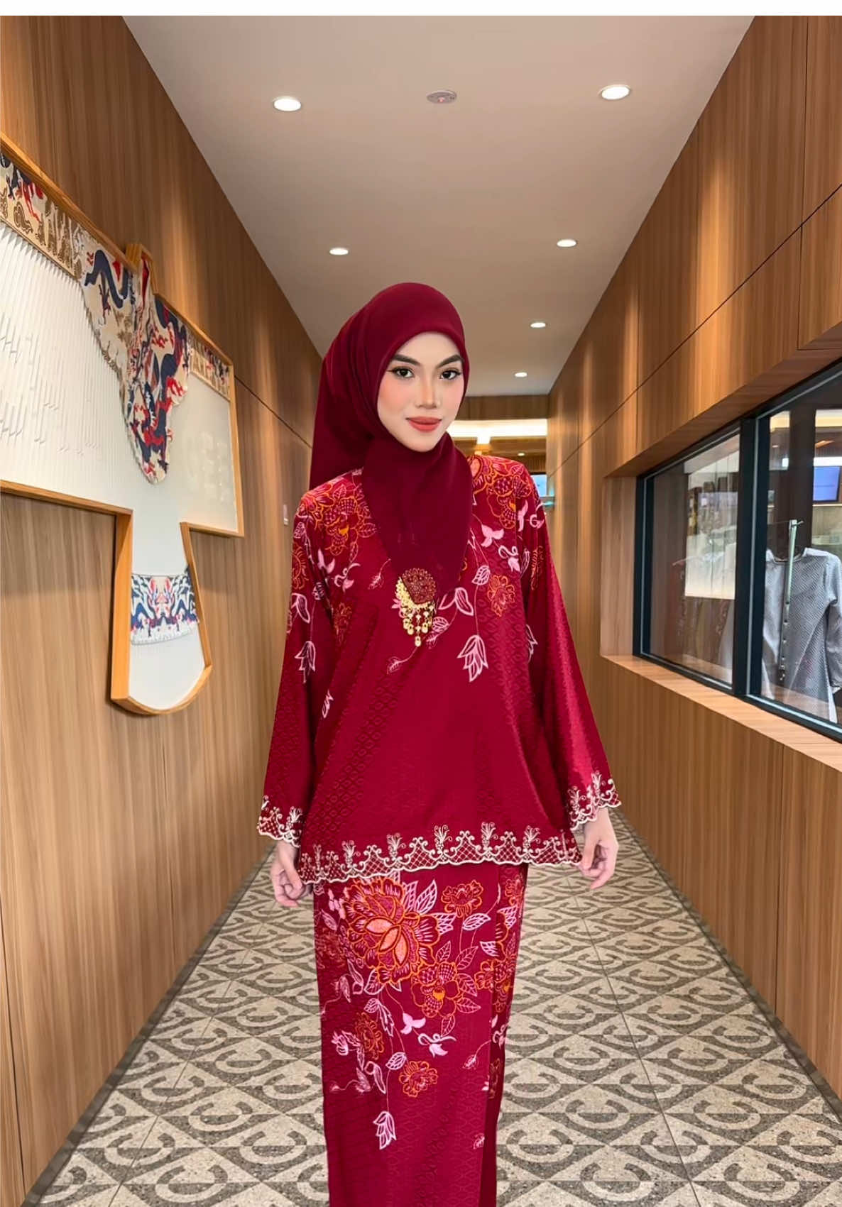Color maroon ni mmg sekali padang pun dah jatuh hati sbb lawa dooh!! 😍🫶🏻 #sheilashaari #kurungcantik #kurungmoden #hargamurah #fypシ゚ 