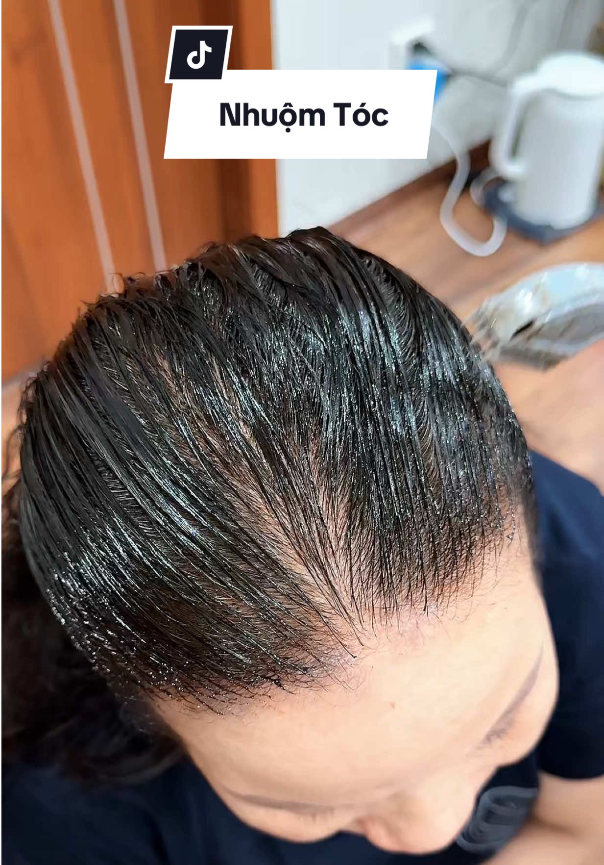 Tự nhuộm tại nhà #haohomhinh #nhuomtoctainha #nhuomtoc 