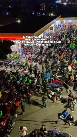 👧 : bawa motor nya pelan aja Yah  . . #adsgarage #ninja #ninjarr #twostroke 