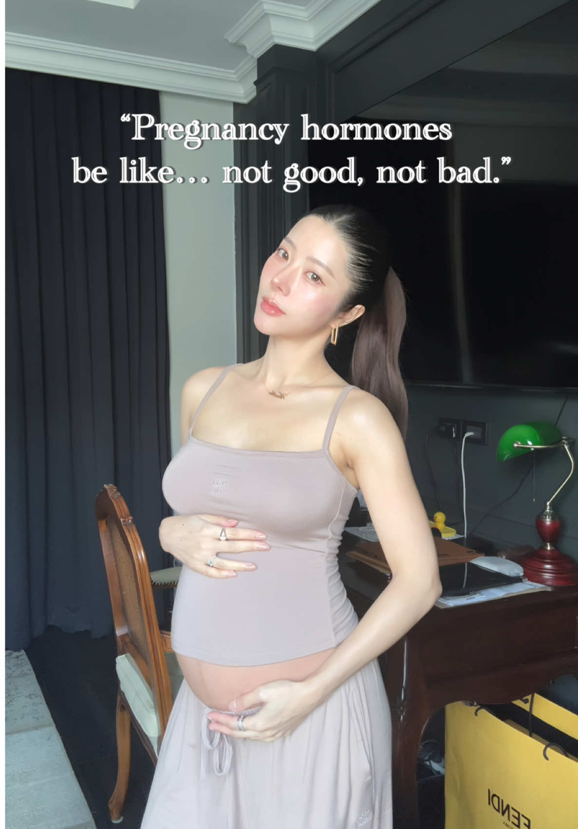 Not easy, but we’ll make it.🥹♥️🫶🏻👼🏻 สู้กับฮอร์โมนมันไม่ง่ายเลยแต่เราต้องทำได้!   #pregnancyjourney #pregnancyhormones #29weekspregnant #thirdtrimester 