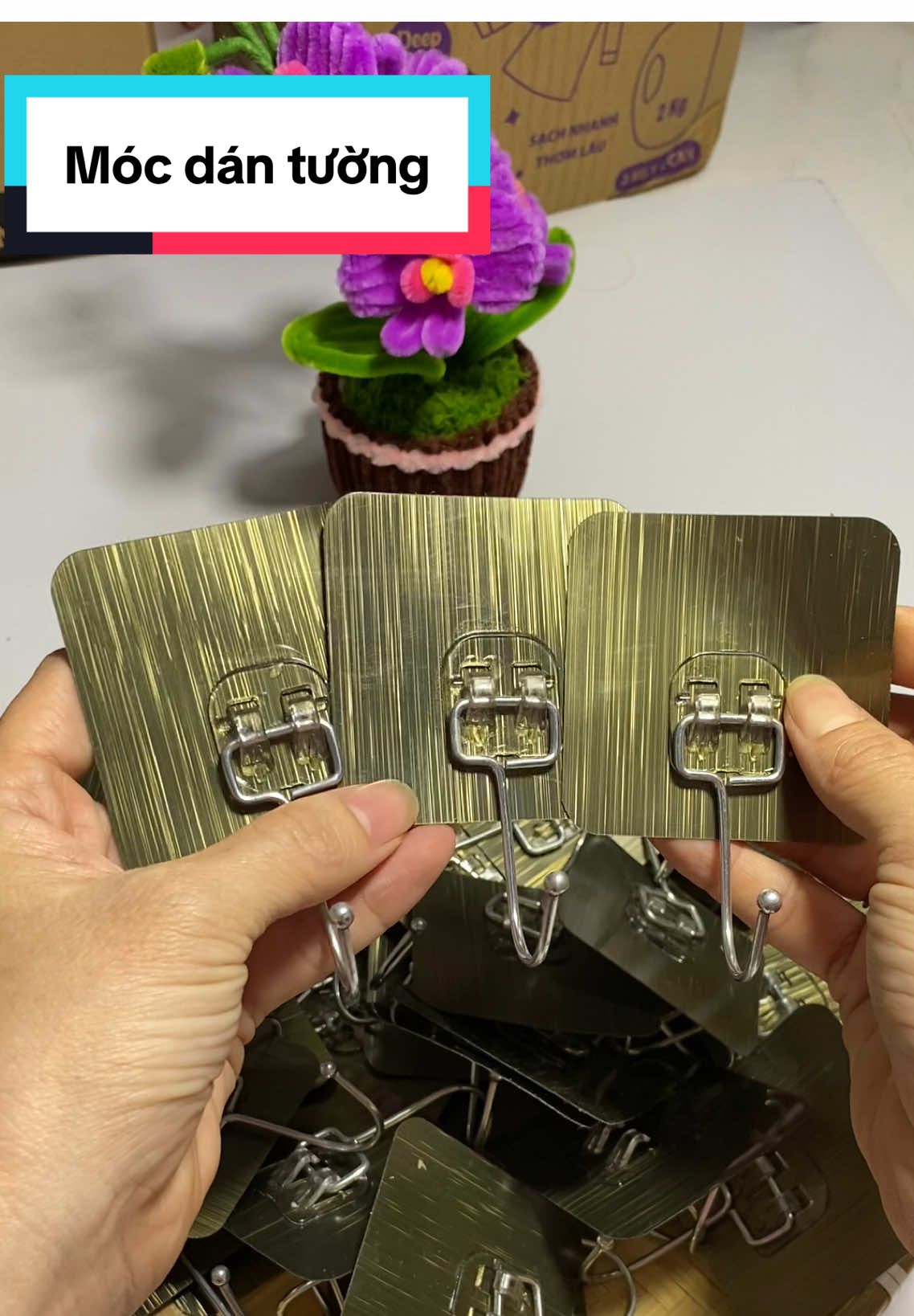 Móc dán tường #xuhuongtiktok #mocdantuong #ilovetiktok #giadung #viralvideo 