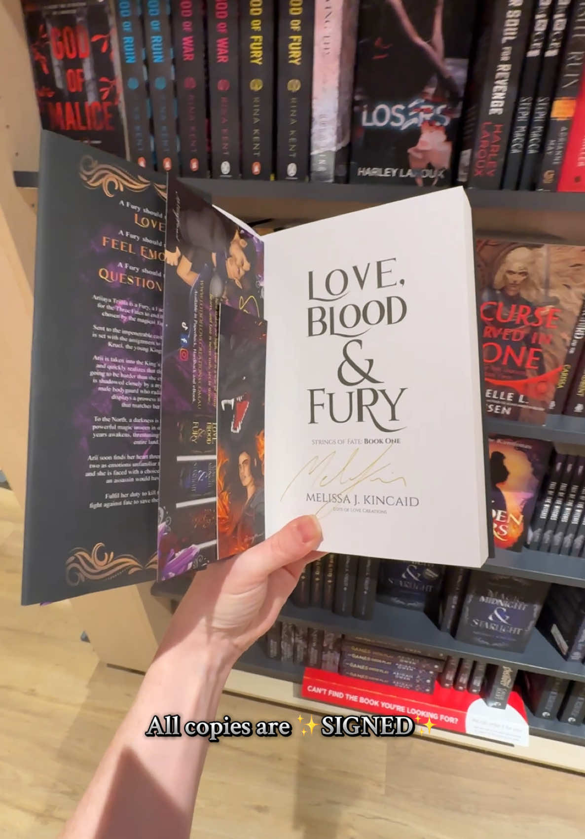 Popped more books to the absolute legends at @Dymocks Knox City today! Slipped a few goodies into the ✨SIGNED✨ copies too! Thankyou for your endless support, team! Until next time! 🫶🏻❤️‍🔥📚 #bookshop #indieauthor #dymocksbooks #books #romantasybookrecs 
