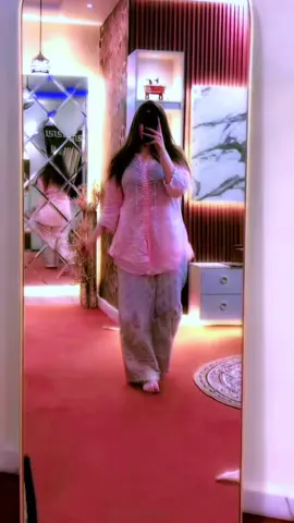 #creatorsearchinsights #🇶🇦 #king❤️😍😘🥰foryou♥️ #family #malik @꧁༺ملک✌🏻طاهر❤️افریدی😍༻꧂ 