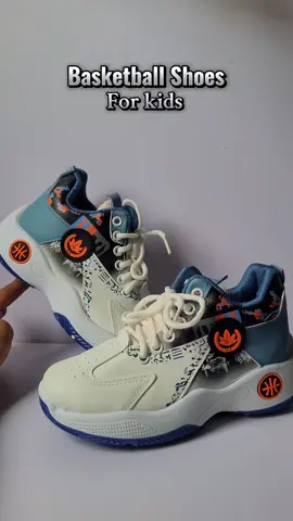 Kakamy basketball shoes 👟 For kids fashionista sports shoes 👟👟👟🛒🛒 #fyp #budolfinds #basketballshoesforkids #rubbershoesforkids #shoes 