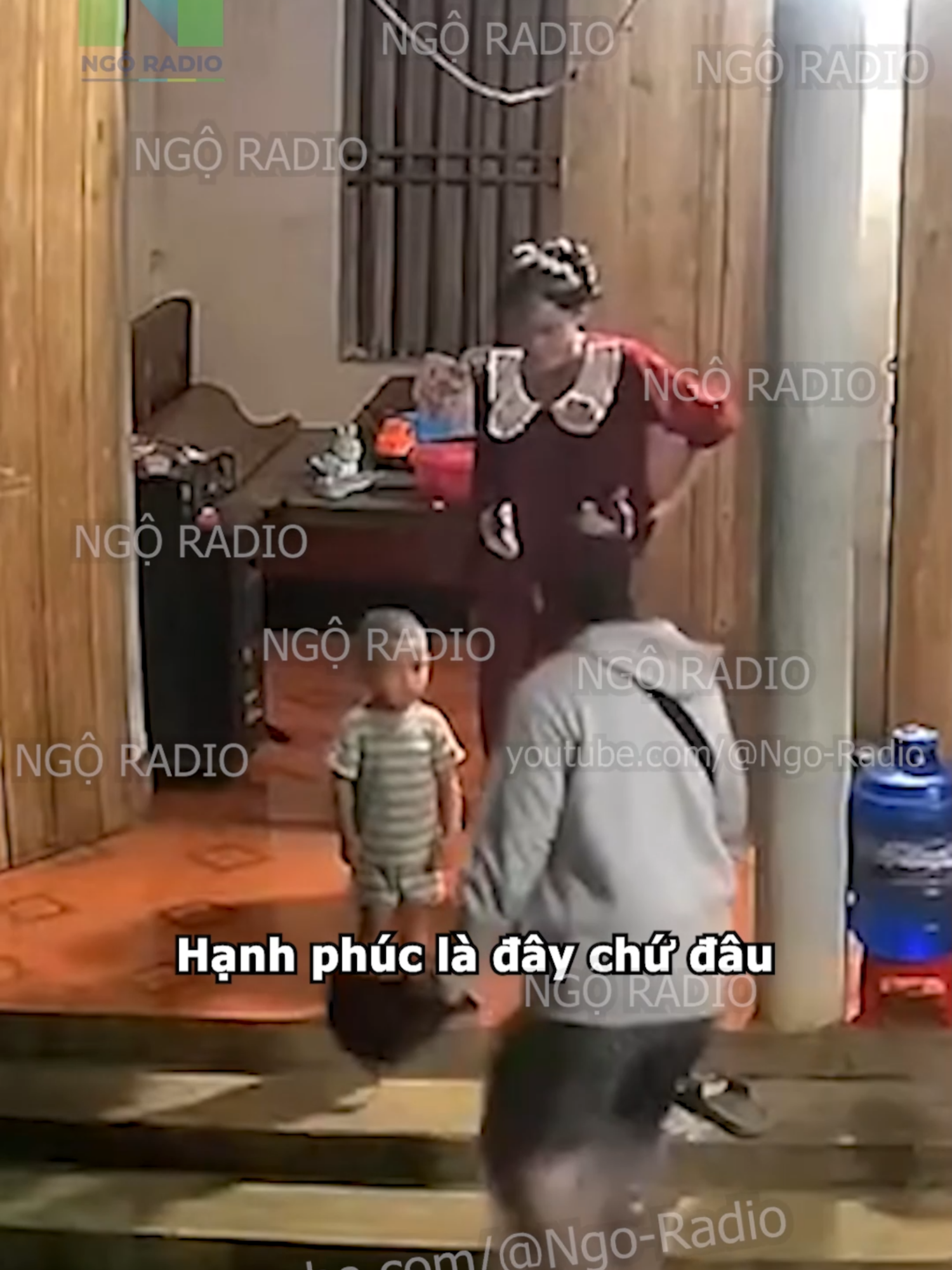 Hạnh phúc là đây chứ đâu#viraltiktok #ngoradio #tintuc #cuocsong #giadinh