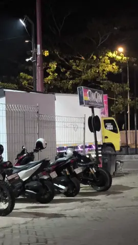 truck siapa ini woe😭