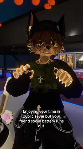 I always prioritize the close relationships fr #vrchatfurry #furtok #socialbattery  #f#furryr#relatableCi@CixDonhx for the help :3