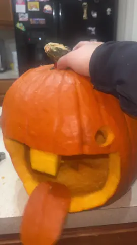 It’s the season #halloween #pumpkincarving #pumpkinideas 