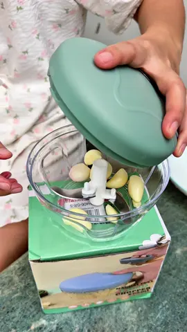 Máy xay tỏi ớt cầm tay #tieuphung2710_ #mayxaytoiot #mayxaytoiotmini 