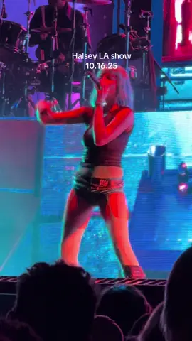 Halsey badlands night 3 #halsey #halseyfan #badlands 