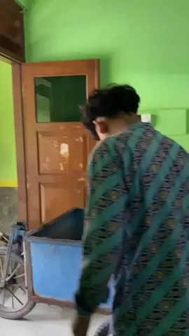 😭#mbg #masukberandafyp #xybca #akunkelas #trend 