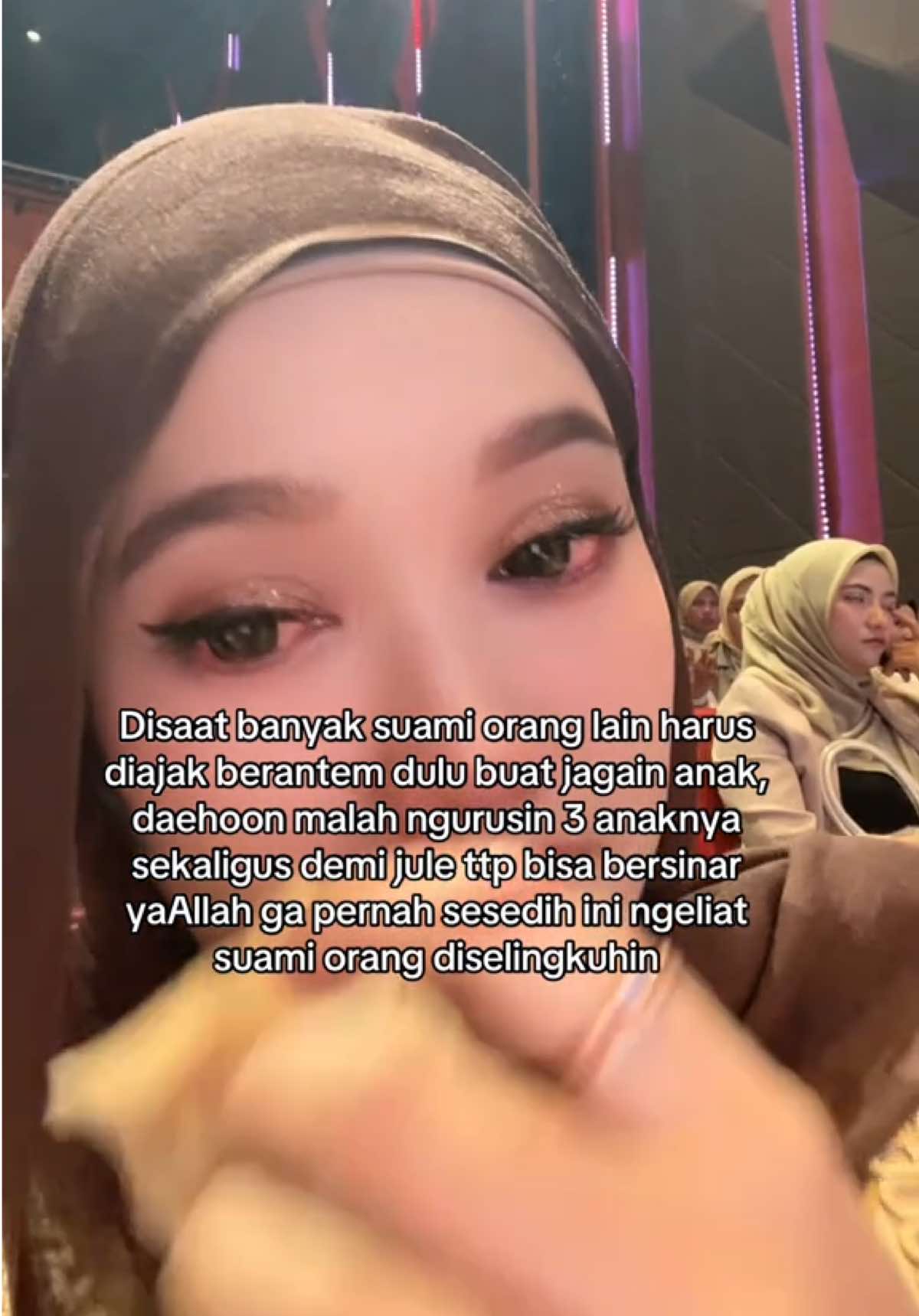 Jule kasian ihh daehoon sampe kyk gitu, udah ga mikirin dirinya sendiri😭🙏🏻