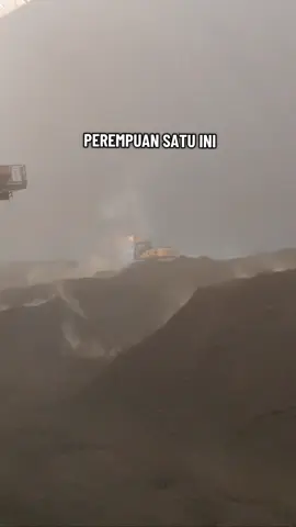 PEREMPUAN PAMALAS (VERSI INDIA SLOW) #pemalas #laguindia #ngakak #viral #fyp 