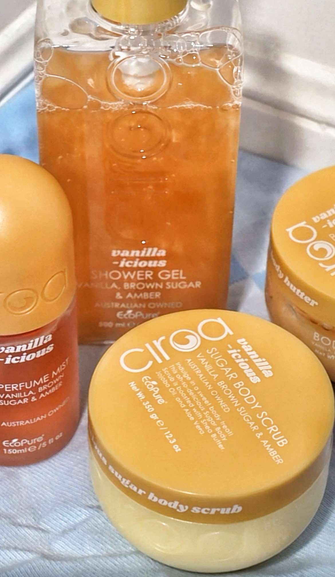 POV : you want to smell like a cupcake thanks to @ciroabeauty 🧁💛 #ciroabeauty #ugc #ugccreator #ugccontent #ugcaustralia 