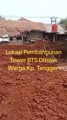 Warga Kp. Tengger RT 12 RW 01 Desa Kemuning Kec. Kresek Kab  Tangerang, menolak pembangunan Tower BTS , karena proyek tersebut dibangun di lokasi yang berada di pemukiman warga yang padat penduduk, telah disampaikan surat pernyataan penolakan yang disampaikan ke Camat Kresek melalu Tim Sekber Media Indonesia (SMI)