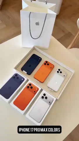 iPhone 17 Pro Max Colors harga 150.000 🧡🤍💙 Ini adalah 3 opsi warna dari iPhone 17 Pro Series Cosmic Orange 🧡 Silver 🤍 Deep Blue 💙  lagi Open PO batch 1 iPhone 17 series nih Yang belum list nama buruan DM Mimin ya 🚀 Terlihat iPhone 17 Pro memiliki desain kamera yang baru yang apple sebut the plateu ya Bagaimana menurut kalian suka dengan warna & desain nya? Share pendapat kalian di kolom komentar ya #fyp #iphonemurah #jualiphone #fyppppppppppppppppppppppp #iphone17promax 
