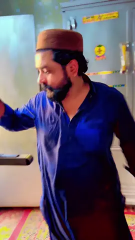 #foryoupage #trendingtiktok #funnyvideos #viralvideo #couplecomedy sana or dua Yad hain 🤭🤣😂😂😂👊