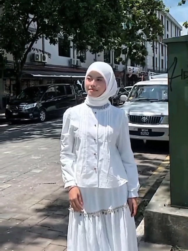 basah takpe janji makeup on point 😘 @aisyah🦢  #aisyah #aiteam #alieffirfan #fyp 