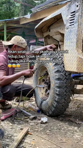 🔥🔥#blackfun #masukberanda #badaksiluman #fypage #fyp #petaniindonesia🇮🇩🇮🇩🇮🇩🌿🌿 #4x4 #4x4offroad #sawitsumatra #sumaterautara #kulisawitindonesia 