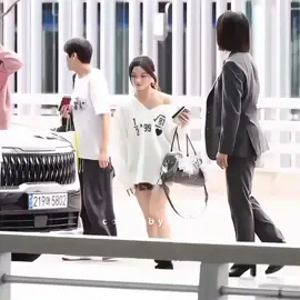 otw indonesia guys 🥹🥹❤️‍🔥❤️‍🔥 sayang bgt mokachan lagi sakitt :) #yunah  #wonhee #iroha #illit 