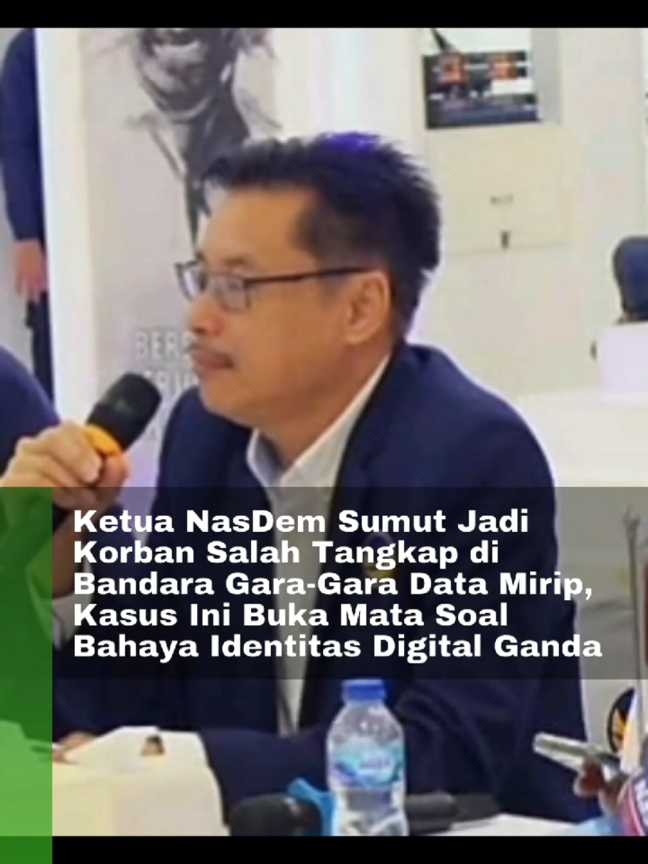 Salah Tangkap Polisi di Kualanamu . . . Personel Kapolrestabes Medan melakukan operasi terkait kasus scamming dan judi online (judol) di Bandara Kualanamu, Rabu (15/10) malam. Identitas Target Operasi mirip dengan Ketua DPD Nasdem Sumut, Iskandar, sehingga terjadi salah tangkap. Personel Polrestabes sempat dibatasi akses di area VIP Bandara, sehingga meminta bantuan pihak Avsec untuk identifikasi. Kabid Humas Polda Sumut, Kombes Pol Ferry Walintukan, meminta maaf atas ketidaknyamanan yang dialami Iskandar. Iskandar menegaskan dirinya tidak terkait kasus scamming dan judol yang sedang ditangani polisi. Operasi dilakukan dengan cepat karena kunci keberhasilan menangani kasus scamming dan judol adalah kecepatan. . . . Video: Ilustrasi. Foto: Ketua NasDem Sumut Iskandar. Sumber info: Mistar ID #SalahTangkap #PolrestabesMedan #ScammingJudol #IskandarNasdem #BandaraKualanamu 