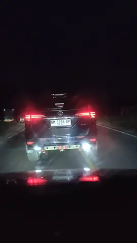 Refleks ya om, adegan bukan untuk di tiru gaes ya...😅 kecuali suhu ini @bandriukong @mr.ojan21 #seinkirijalurkanan #penarilintas #fyppppppppppppppppppppppp #fypdong #lintastimur 