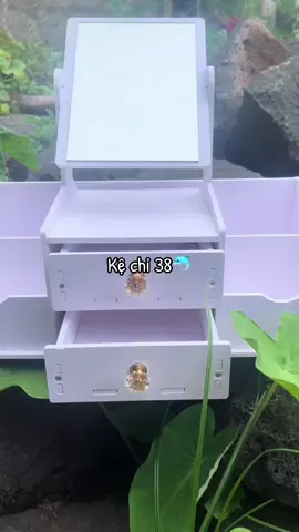 Kệ đựng đồ trang điểm #kedungdo #kedungdomypham #bantrangdiem #goclamdep #bantrangdiem 