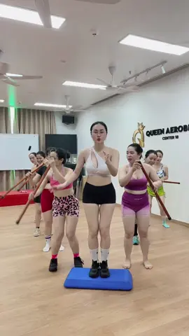 Quậy cỡ này cơ mà #ilovetiktok #aerobicdanang #xuhuong #TuAnh #aerobics_dance 