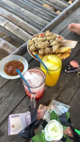seger wo🥱#pantai #xyzbca #fyp #lewatberanda 