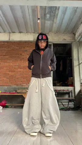 atas sampe bawah cek keranjang✌️🥵 #outfitideas#streetwear#fashiontiktok#fyp 