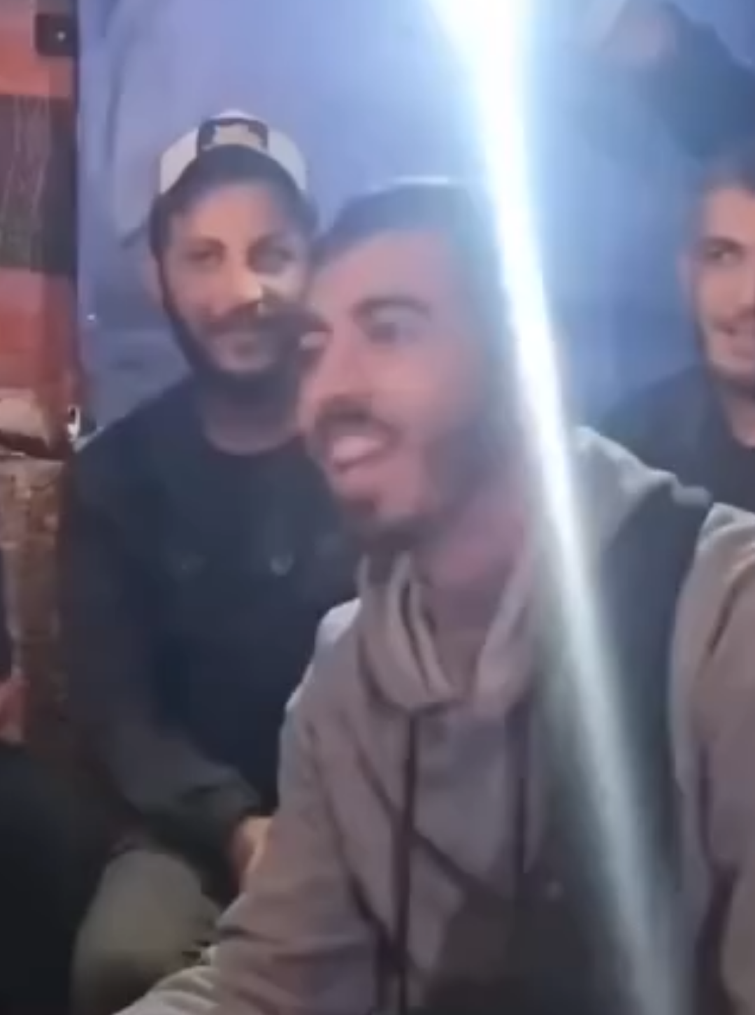 رحم الله أرواحاً كان وجودها في الدنيا جميل وكانوا هم جمال الحياة..  صحفيون غــزة: 