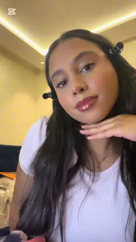 Make up ate 💗🧸#makeuptutorial #fallmakeup #cozyathome #autumnvibes #Lifestyle 