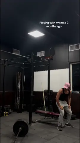 Upper lower is like tren. 112.5 kg X 4 #kuwait #kwt #gym #GymTok #benchpress 