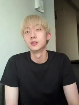 Jiung's lives are my little moments of peace. His voice, his smile, everything about him feels so comforting and I think he likes French toast 🍞🇫🇷❤️ #jiung #지웅 #p1harmony  #p1h #kpop 