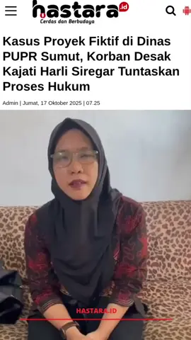 Pengakuan oknum ASN Dinas PUPR Sumut, Julia Fitri, yang kini mendekam dalam sel di Mapolda Sumut, bahwa akan mengembalikan kerugian materi pihak rekanan, Ilham Arbana, yang mengalami kerugian materi sebesar Rp676 juta atas dugaan proyek fiktif di instansi tersebut.  Ilham menerangkan, kasus ini bermula ketika Julia membujuknya untuk menanamkan modal dalam pelaksanaan sejumlah proyek di lingkungan Dinas PUPR Sumut. Pada 5 Oktober 2024, di sebuah kafe di Jalan Sakti Lubis, Medan, Ilham menyerahkan dana yang disertai perjanjian bermaterai. Julia berjanji akan mengembalikan seluruh modal beserta keuntungan 15 persen pada 11 Desember 2024. Komunikasi keduanya terus berlanjut. Julia bahkan mengirimkan dokumen melalui pesan WhatsApp yang seolah menunjukkan adanya transaksi proyek di Bank Sumut. Pada 7 November 2024, ia kembali meyakinkan Ilham dengan mengirim foto cek tunai berstempel Dinas PUPR Sumut. Namun, setelah dicek ke pihak Bank Sumut, dokumen tersebut ternyata rekayasa belaka.  Selengkapnya baca di www.hastara.id  #proyekfiktif #asndinaspuprsumut #dinaspuprsumut #beritasumut #sumutterkini