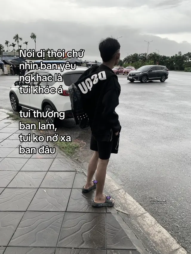 Nói dị thôi chứ nhìn bạn yêu ngkhac là tụi khóc Á, tui thương bạn lắm, tui không nỡ Xa bạn đầu...#xuhuong #buon_tam_trang #letienloi 