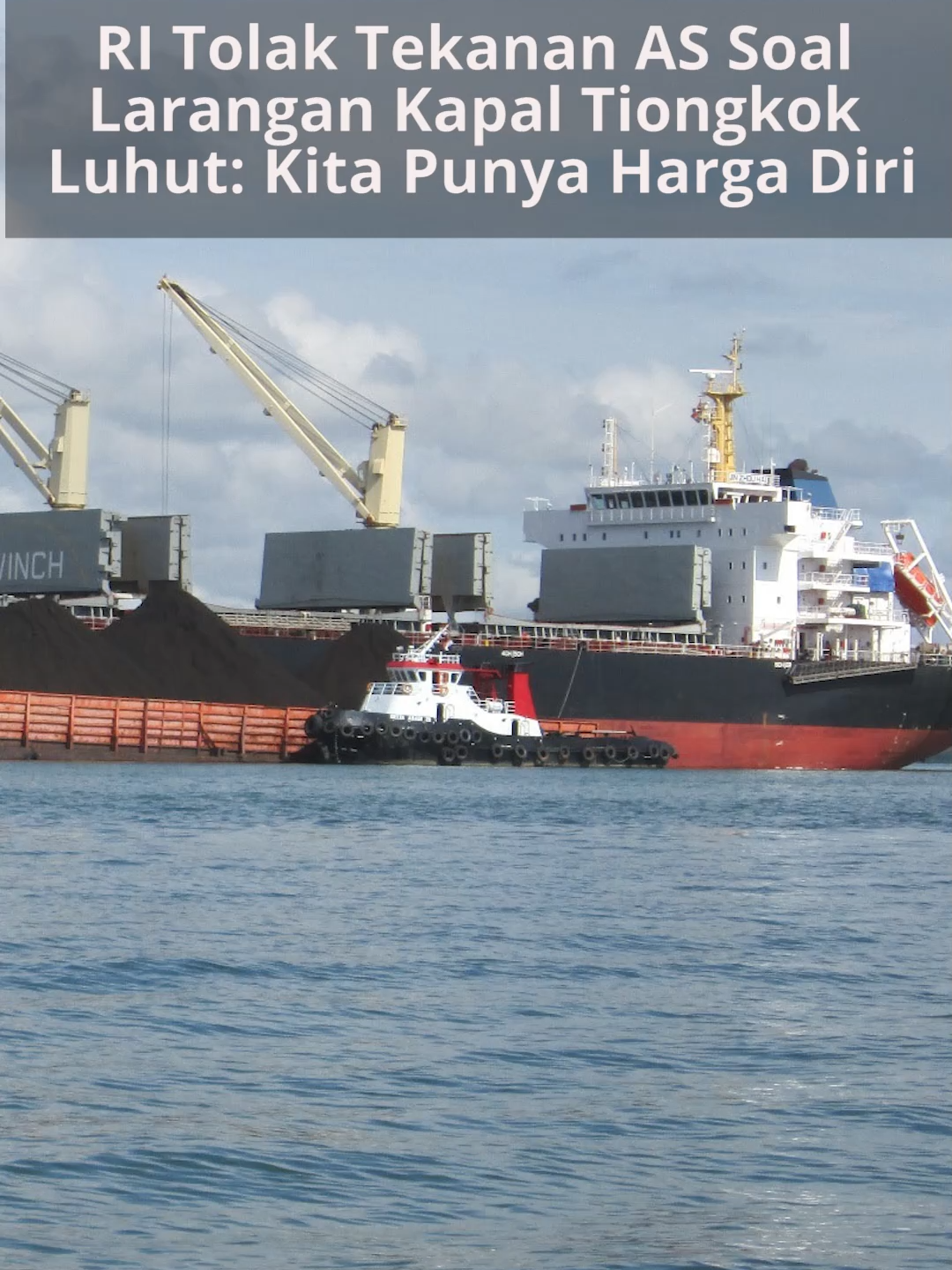 RI Tolak Tekanan AS Soal Larangan Kapal Tiongkok Luhut: Kita Punya Harga Diri Ketua Dewan Ekonomi Nasional (DEN) Luhut Binsar Pandjaitan menegaskan pemerintah menolak tekanan dari Amerika Serikat (AS) yang meminta agar Indonesia tidak menggunakan kapal berbendera Tiongkok dalam kegiatan ekspor dan impor.#LuhutBinsar #Eksporimpor #Perdagangan #1tahunprabowogibran #KapalTiongkok #Trump #AS