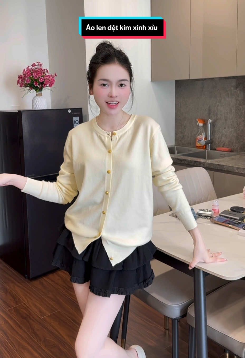 Áo xinh đơn giản dễ mặc giá tốt nè😍