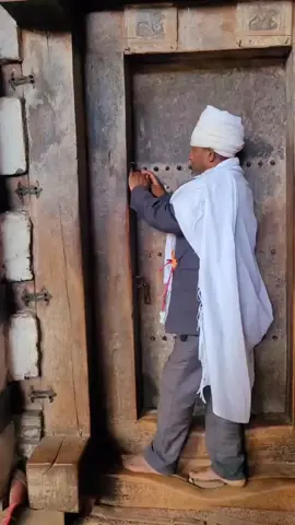 ቀን አለው እግዚአብሔር🙏#ኦርቶዶክስ_ተዋህዶ_ፀንታ_ለዘለዓለም_ትኑር #ethiopian_tik_tok🇪🇹🇪🇹🇪🇹@orthodoxawit19 🇪🇹 #ይምርሃነ_ክርሰቶስ #ላሊበላ #lalibela 