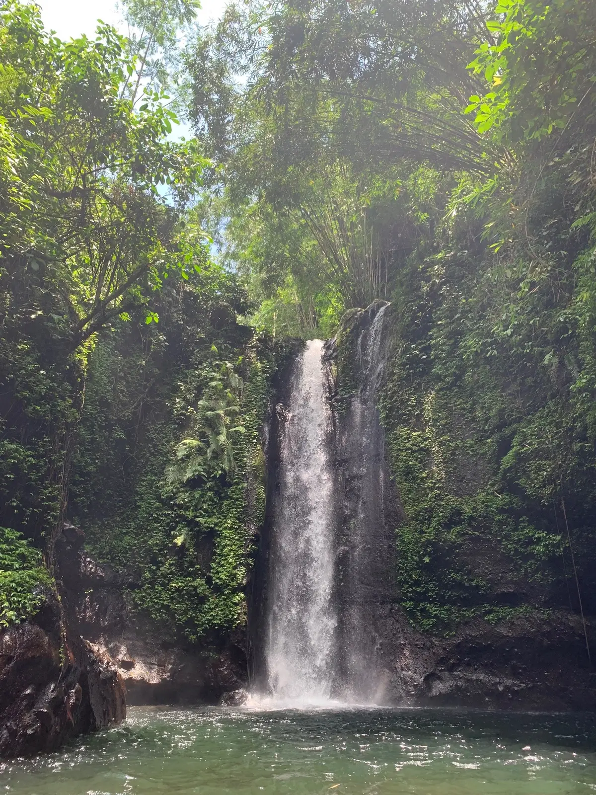ketagihan main ke curug aowkwwowk #fyp #curugbaturraden 