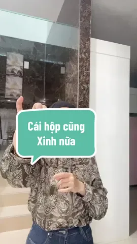 Kem này hợp nhất cho da khô, da thường, da xỉn màu nha mọi người. Da dầu vẫn dùng được nhưng nên thoa ít thôi, vì em này có dưỡng ẩm đánh lên da kiểu mịn mướt, sáng tự nhiên chứ không bị trắng bệch nè #vợhuếchồnghồigiáo #nguoivietnamomalaysia #carslan #cream #crem 
