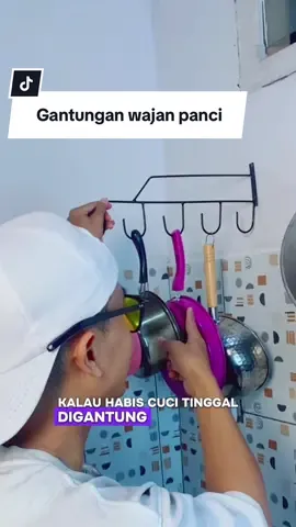 Gantungan wajan panci cocok banget buat di dapur biar ga berantakan lagi simpan wajan dan terlihat aesthetic. #rakgantunganwajan  #gantunganwajan  #gantunganpanci  #rakwajan  #gantunganwajanpanci 