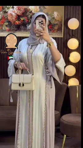 Abaya salur dengan tali serut di samping bahan harier super nyaman. Bisa po sekarang juga 😍 Cara order bs melalui admin whatsapp +6287727776753 ‎Atau cek Instagram kt @nilefashionn bs inbox kesitu juga ya say  ‎.  ‎#abaya #abayafashion #abayastyle #abayagirls #abayamesir 