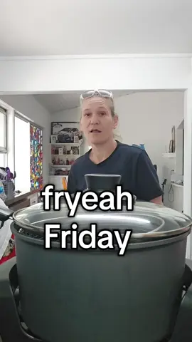 fryeah Friday tonight is homemade battered chicken garlic balls, battered chicken balls, potato scollaps and some chips.   all coming to a total of $25 all up including the oil used for cooking.   great budget meal at home especially when you dont need the oil every time can get many meals from 1 bottle 😋