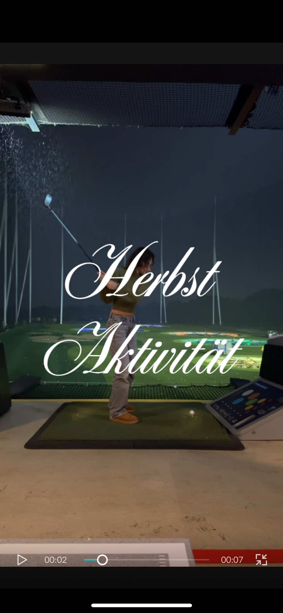 Eine Aktivität, die ihr diesen Herbst machen könnt! 🎃🍂 *unbezahlte Werbung, meine persönliche Erfahrung* #topgolf #dateidee #oberhausen #datenightideas #herbst 