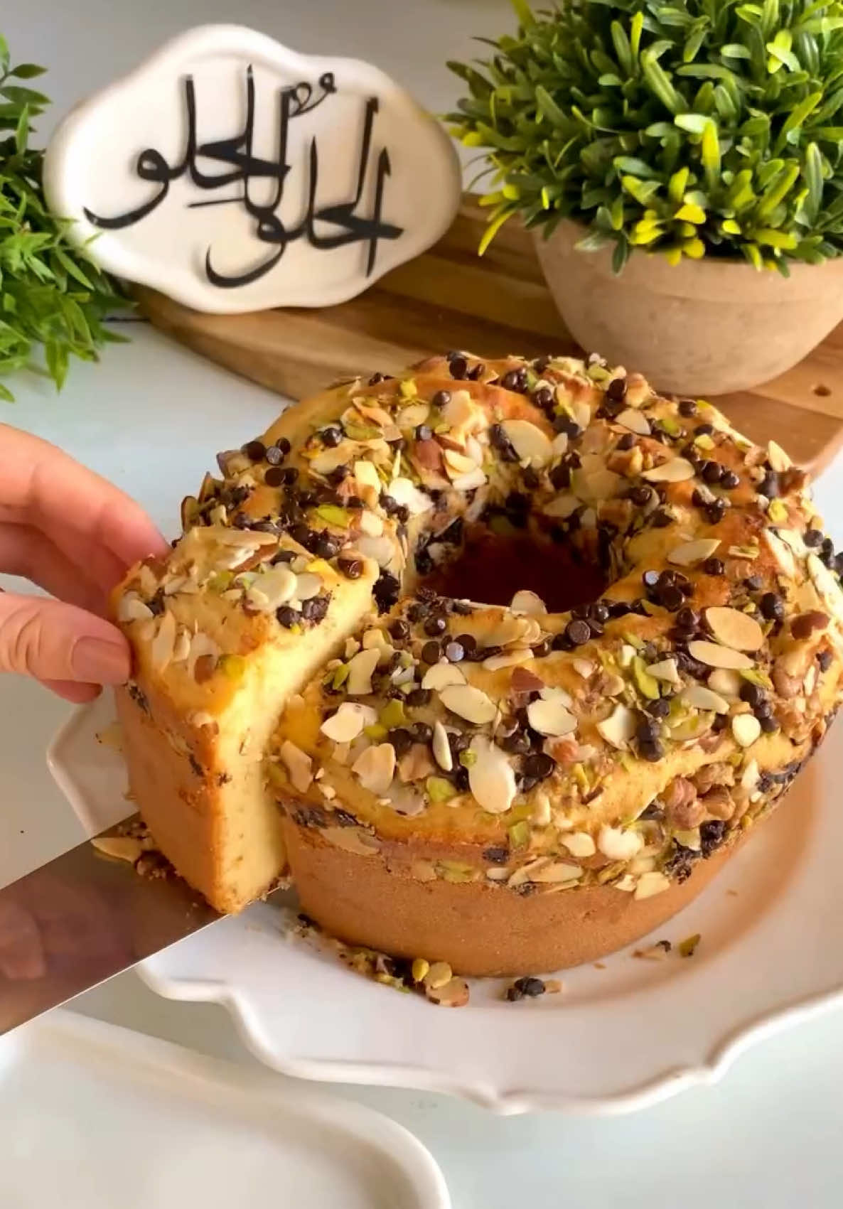 اضافة وحدة 😎 لكيكة هشة متل الغيمة بارتفاع اكتر من 10 سم ومستحيل يفشل معكم الكيك👌😍