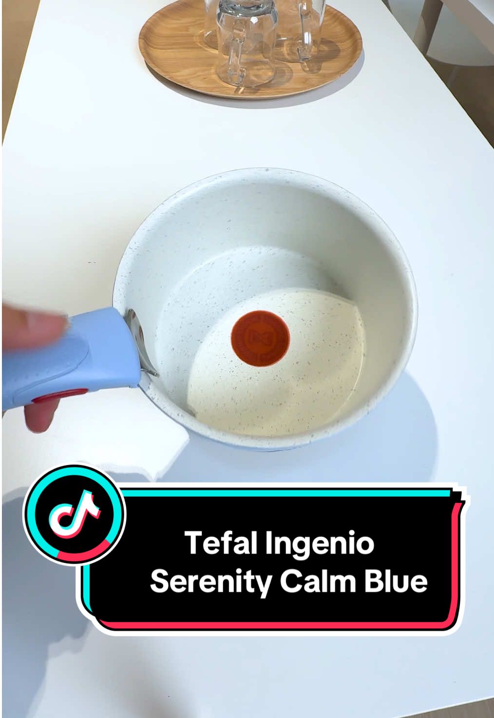 One handle for every pan, perfect for small households with limited space 🍳✨ #KartOutSG #KartOut #TefalIngenio #TefalSG 