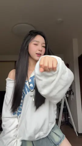 Nhạc gì cuốn dữ zay🤡