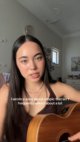 Roadkill - original by me :) #fyp #indiemusic #originalsong #wildlife #singing 