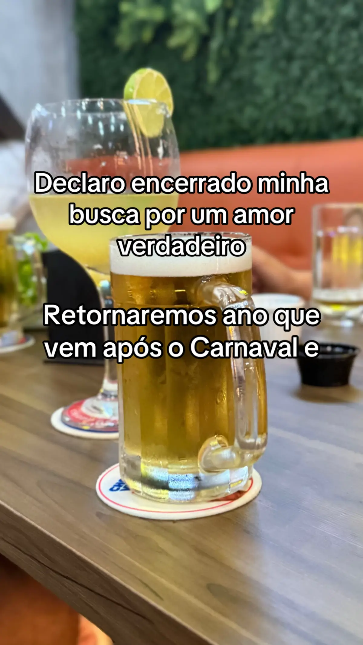 #amor #ferias #status #humor  Adicionar coment...